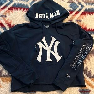 NY Yankee Cropped Hoodie - Small